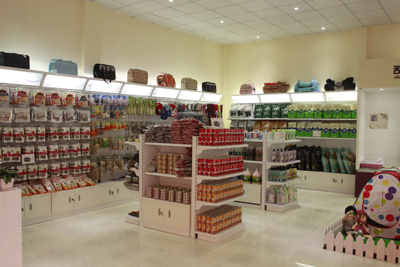 样板店店内-3.JPG